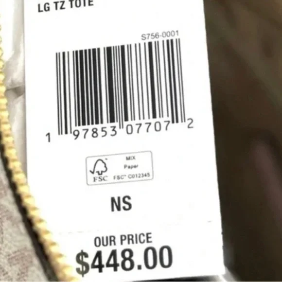 $25 Dollar ENTRY- with 🎁 for 💥$448 NEW- Michael Kors Gold - ONLY 25 entries!💥 - Picture 2 of 16